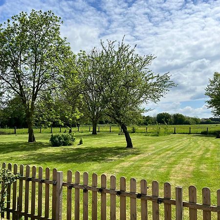 Grand Gite Ideal Pour Famille 10 Personnes Criquiers Exterior photo